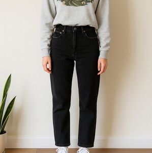 Black High Rise Straight Leg Denim Jeans.